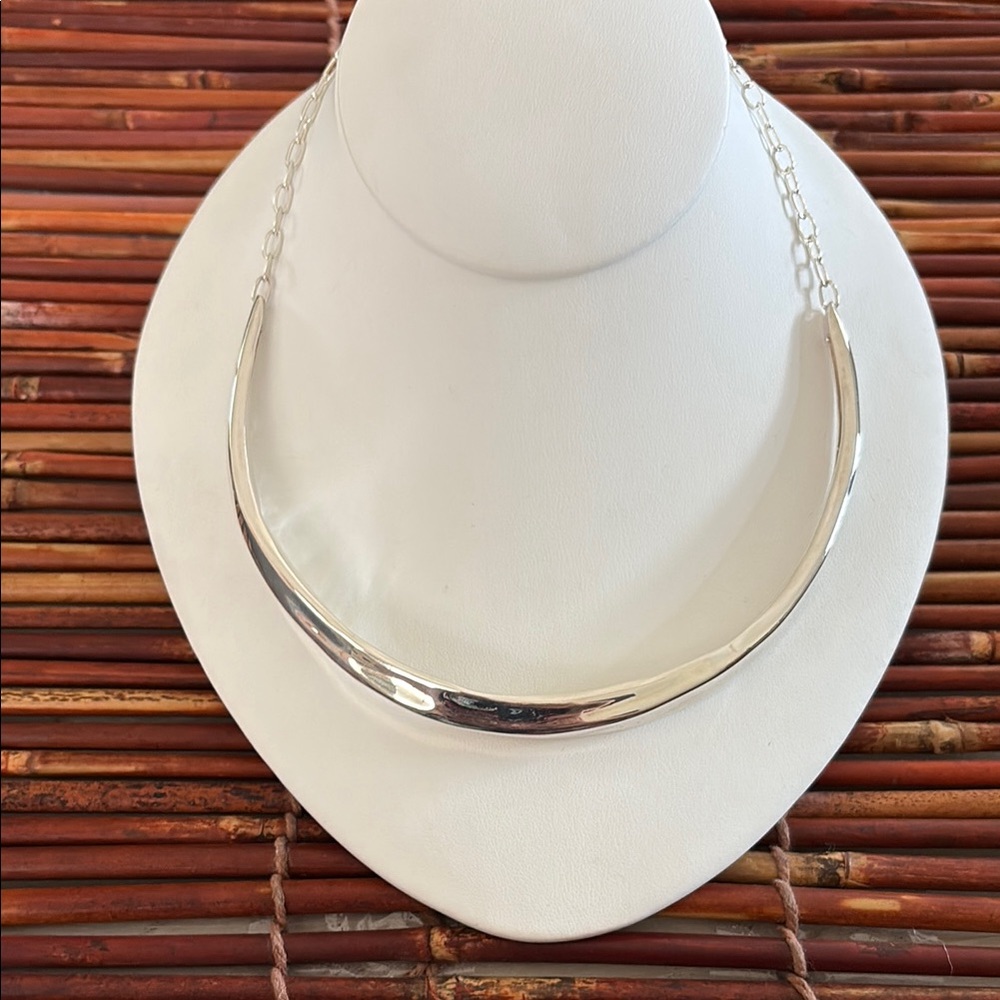 Silpada Sterling Silver Crescent Necklace Modern Minimalist Design